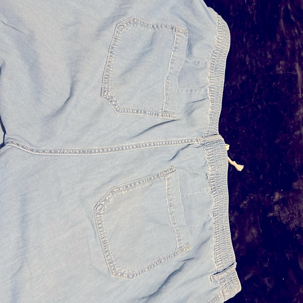Torrid size 2 (18/20) light jean colored elastic waste pull on pants - Picture 5 of 6